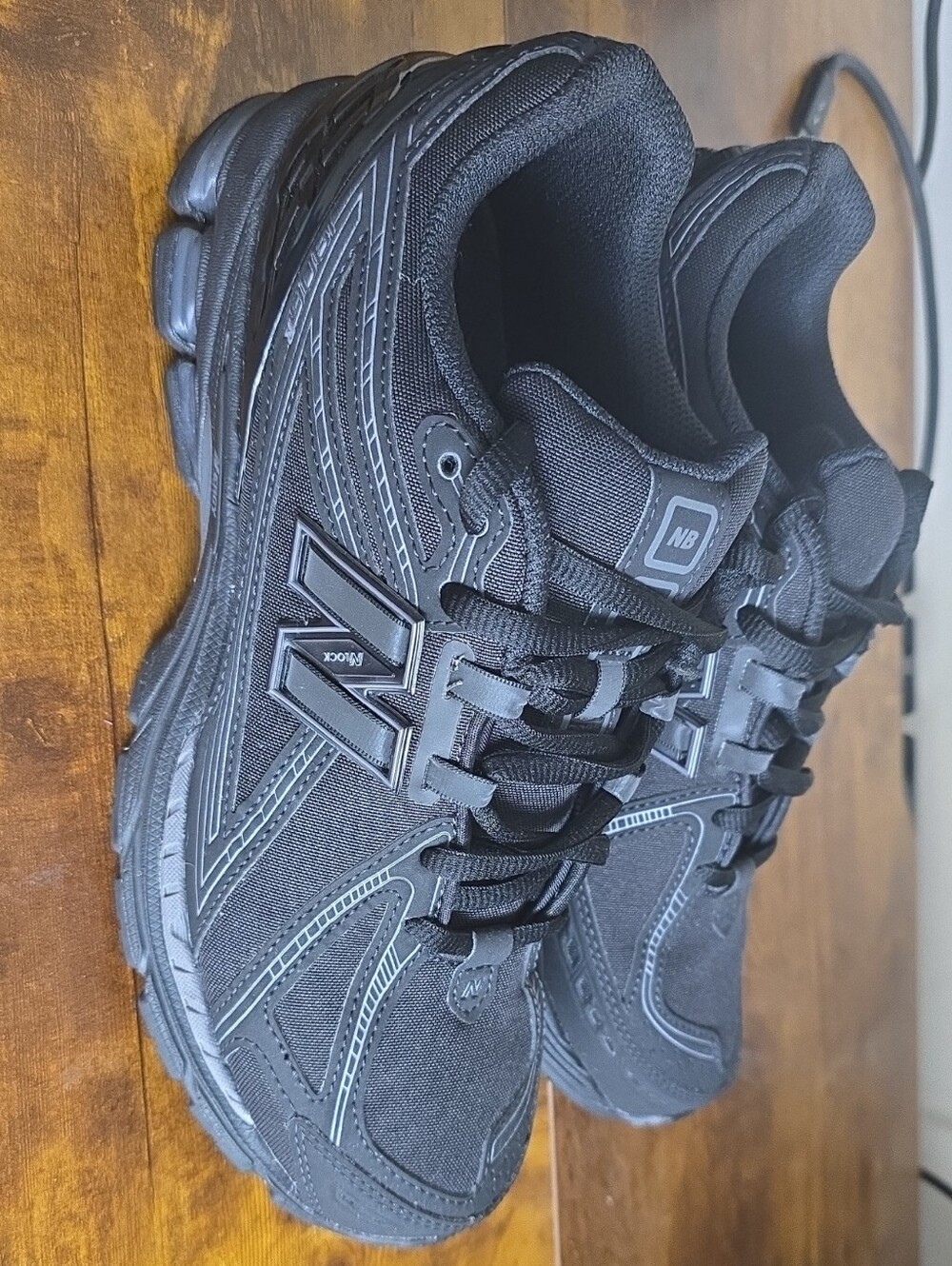 New Balance 1906R Sneakers – Black – Men's 9 / Women's 10.5 (Excellent Condition